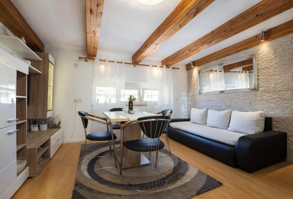 Apartment Arena Akvileja PUY 외부 사진
